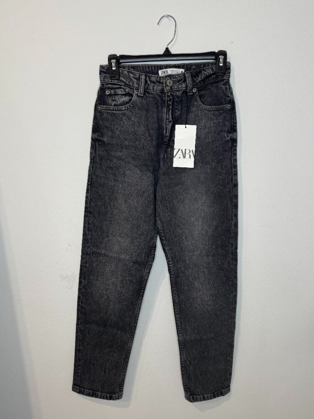 NWT Zara Washed Black High Rise Mom Jeans Size 4